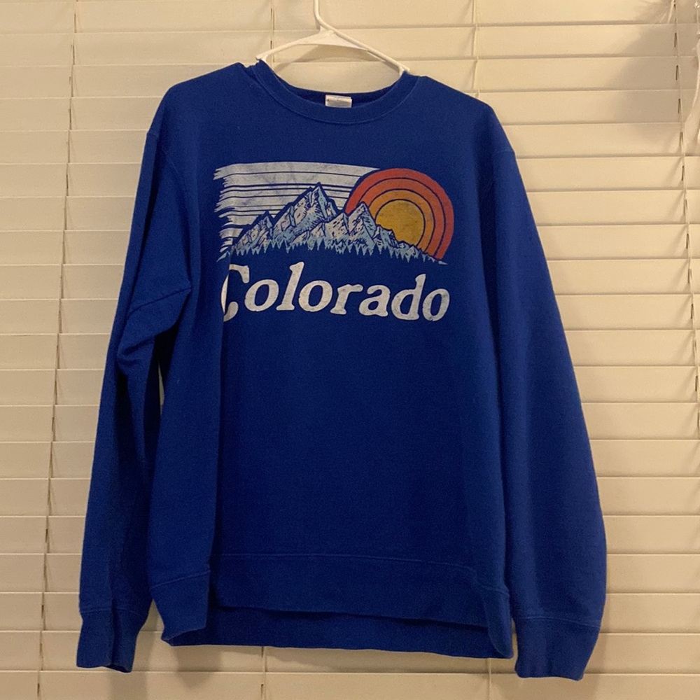 Colorado travel pullover⛰️